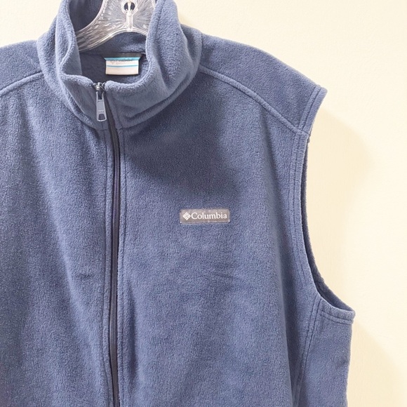 Columbia Men's Sleeveless Fleece Vest - Size XL - Picture 2 of 4